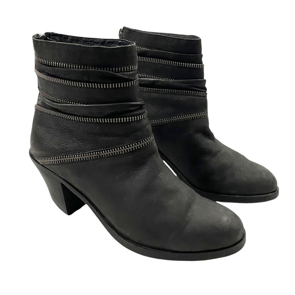 EILEEN FISHER Edgy Zip-Around Gunmetal Leather Boots - Picture 1 of 13